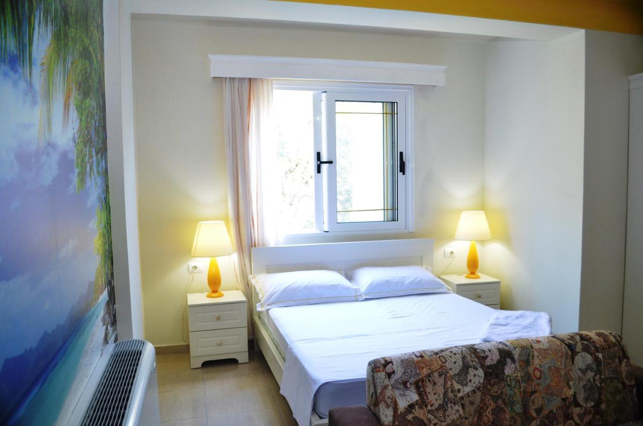 Vila Florika Hotel Borsh Szoba fotó
