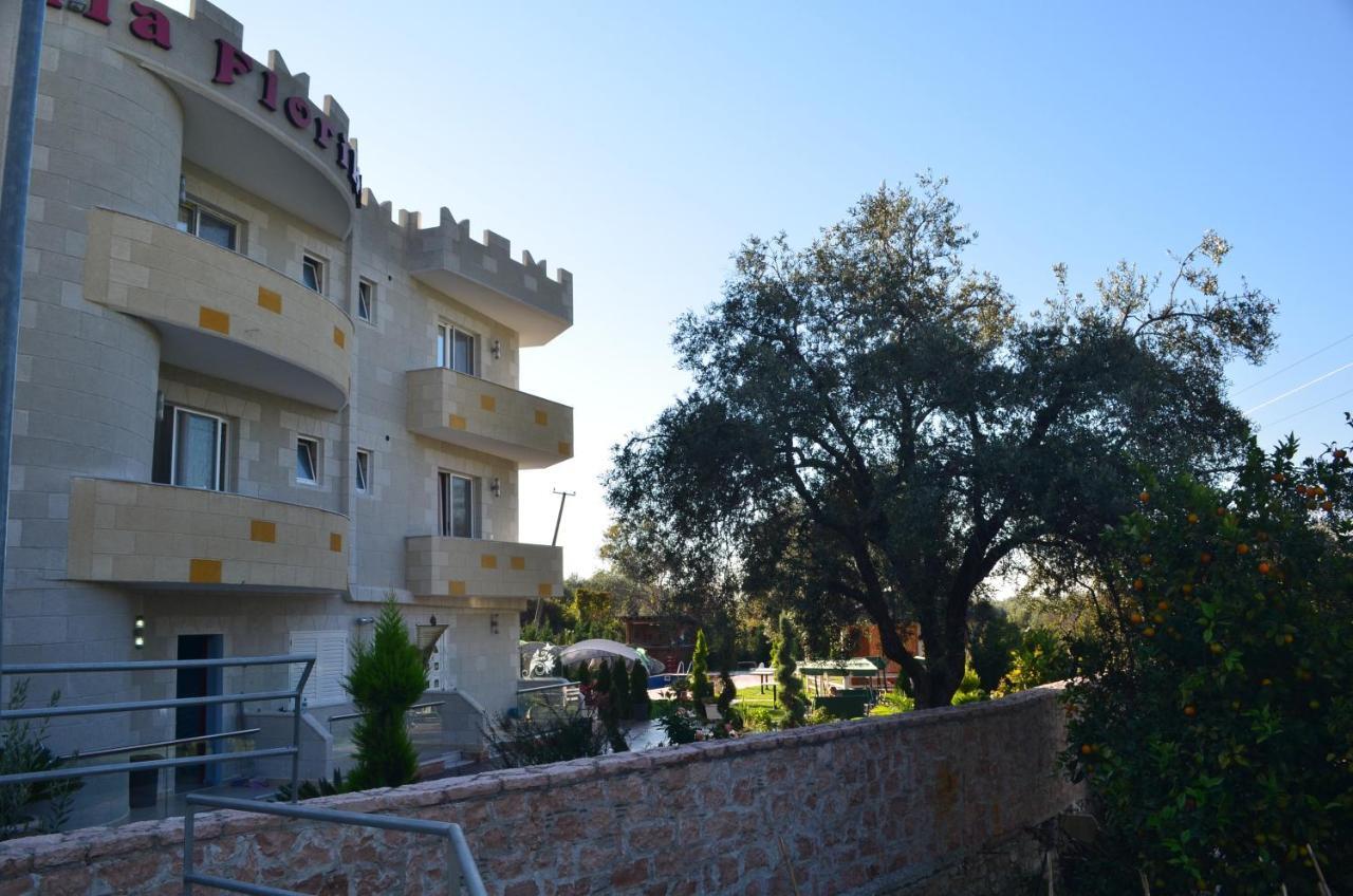 Vila Florika Hotel Borsh Kültér fotó